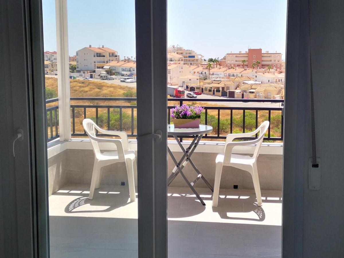 Studio With Terrace And Pool Torrevieja Exterior photo